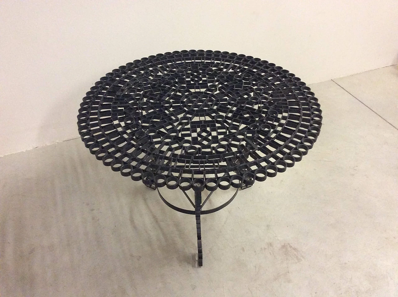 Brutalist coffee table, 1970s 1094797