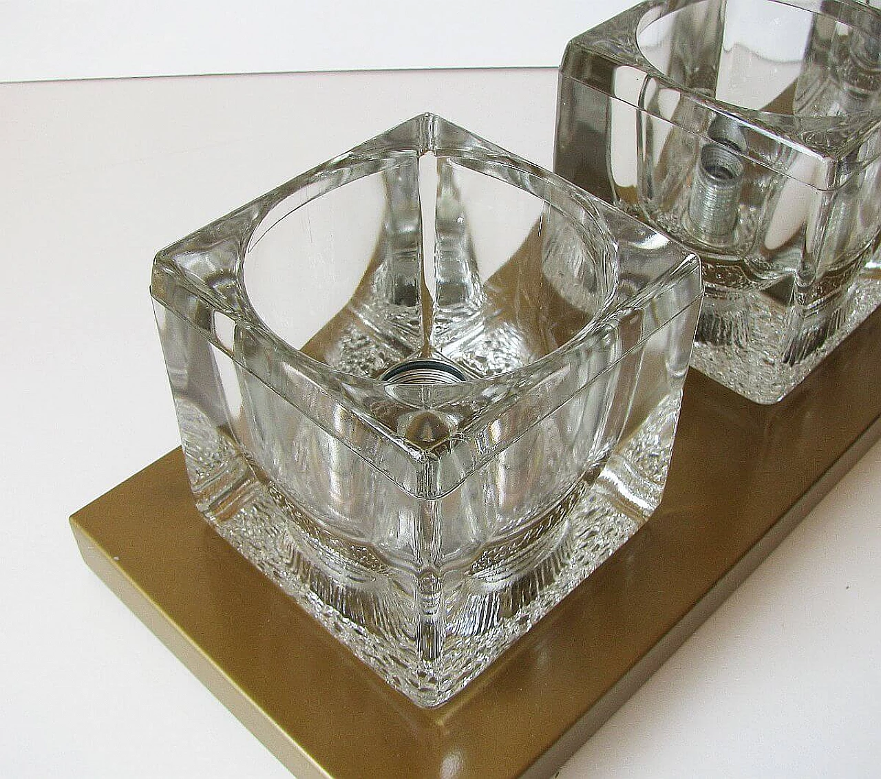 Applique in ottone e vetro di Peill & Putzler, anni '70 1095353