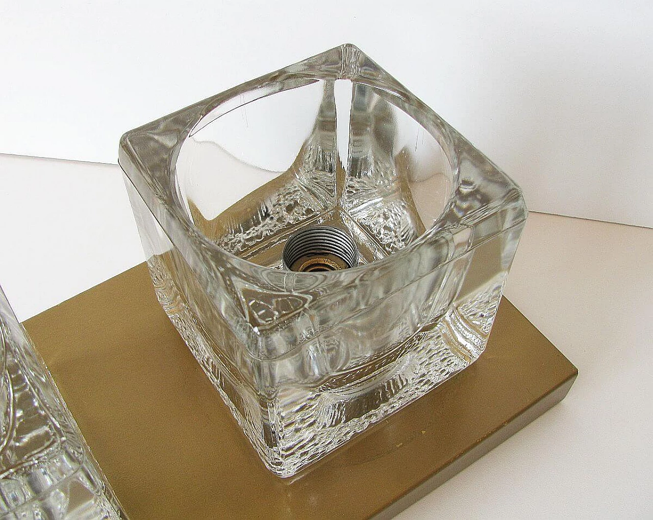 Applique in ottone e vetro di Peill & Putzler, anni '70 1095355