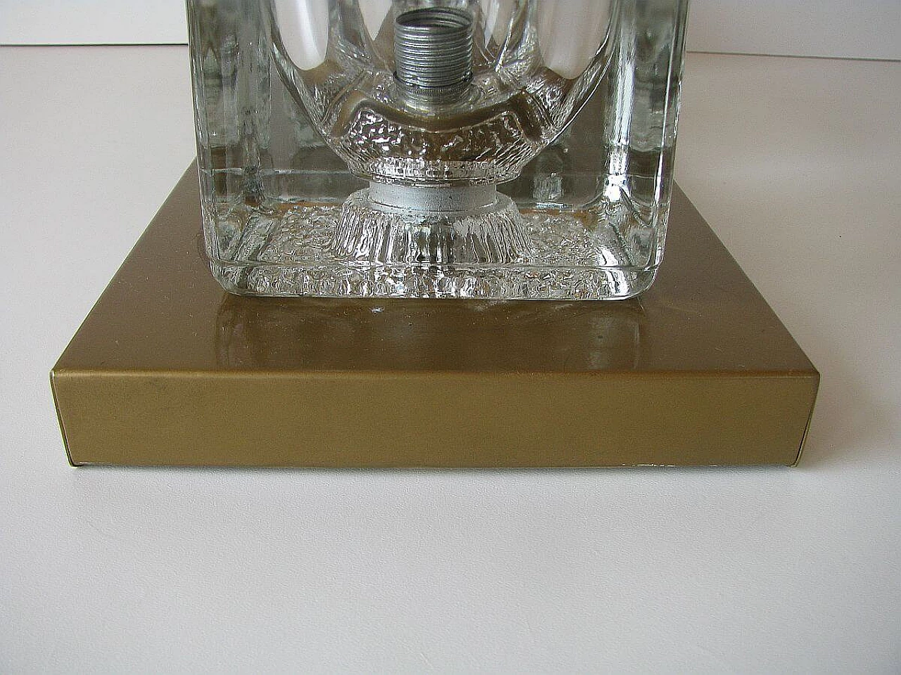 Applique in ottone e vetro di Peill & Putzler, anni '70 1095361