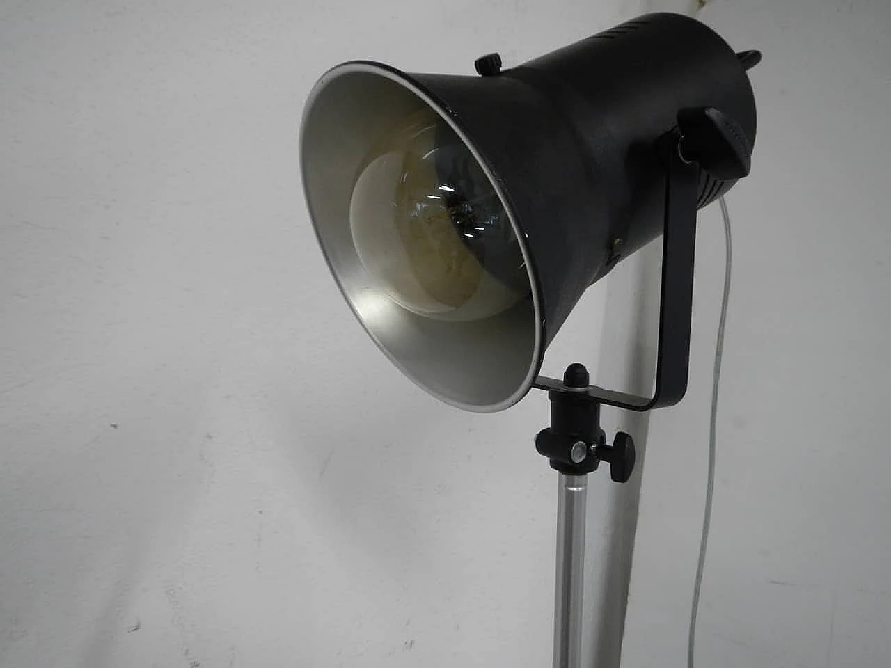 Vintage photographer lamp produced by Manfrotto, Italy, 70s 1095734
