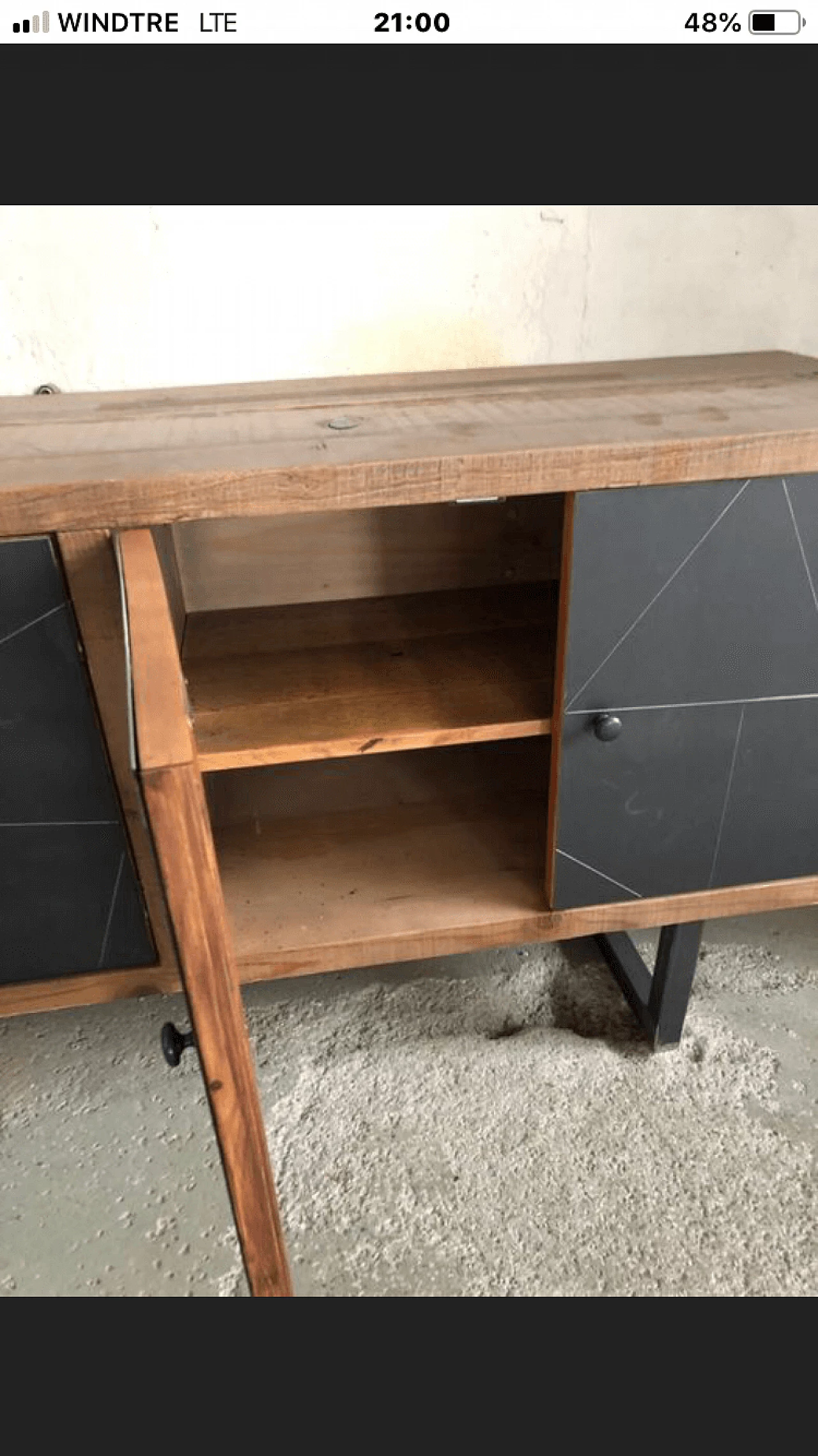Industrial sideboard with reclaimed wood 1096303