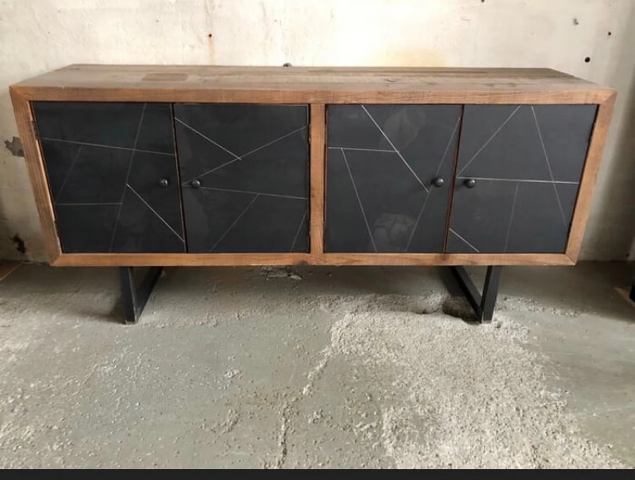Industrial sideboard with reclaimed wood 1096308