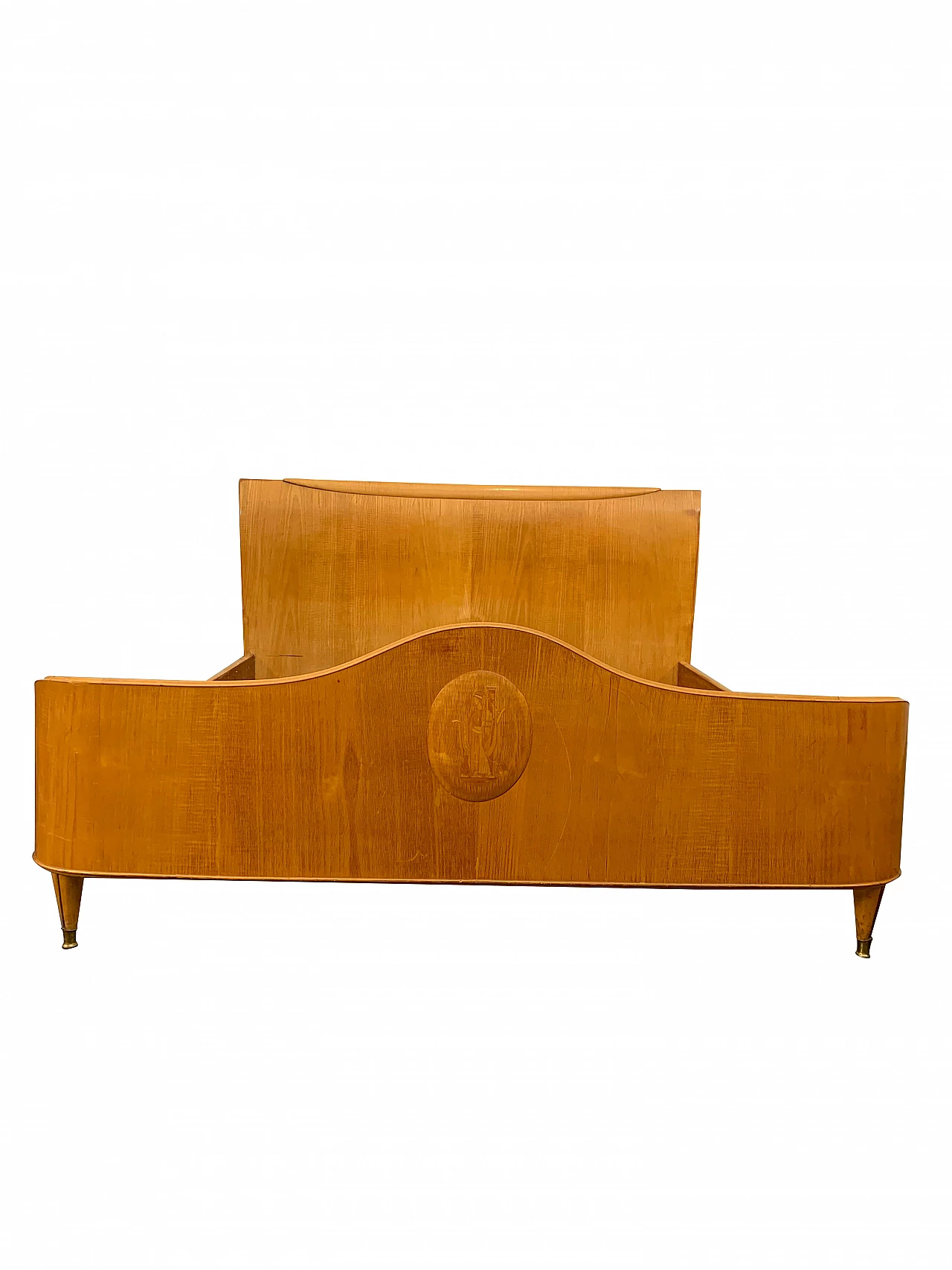 Bed and pair of maple bedside tables attributed to Paolo Buffa, 1950s 1096938