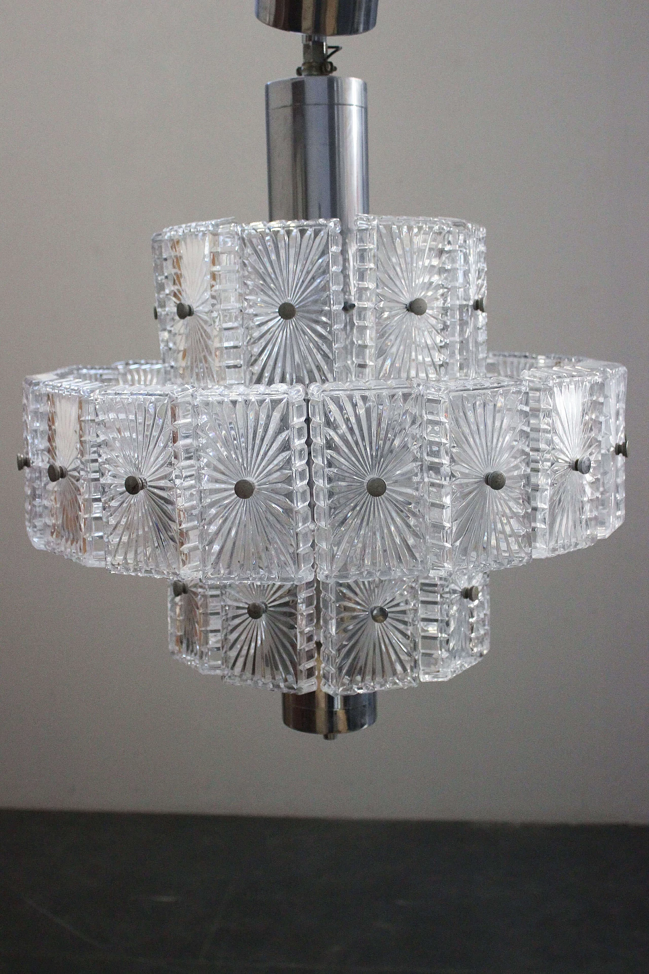Cut crystal chandelier, 1970s 1097771