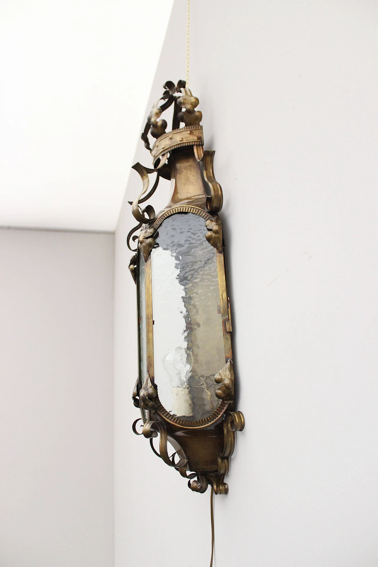 Applique in ottone antico 1097783