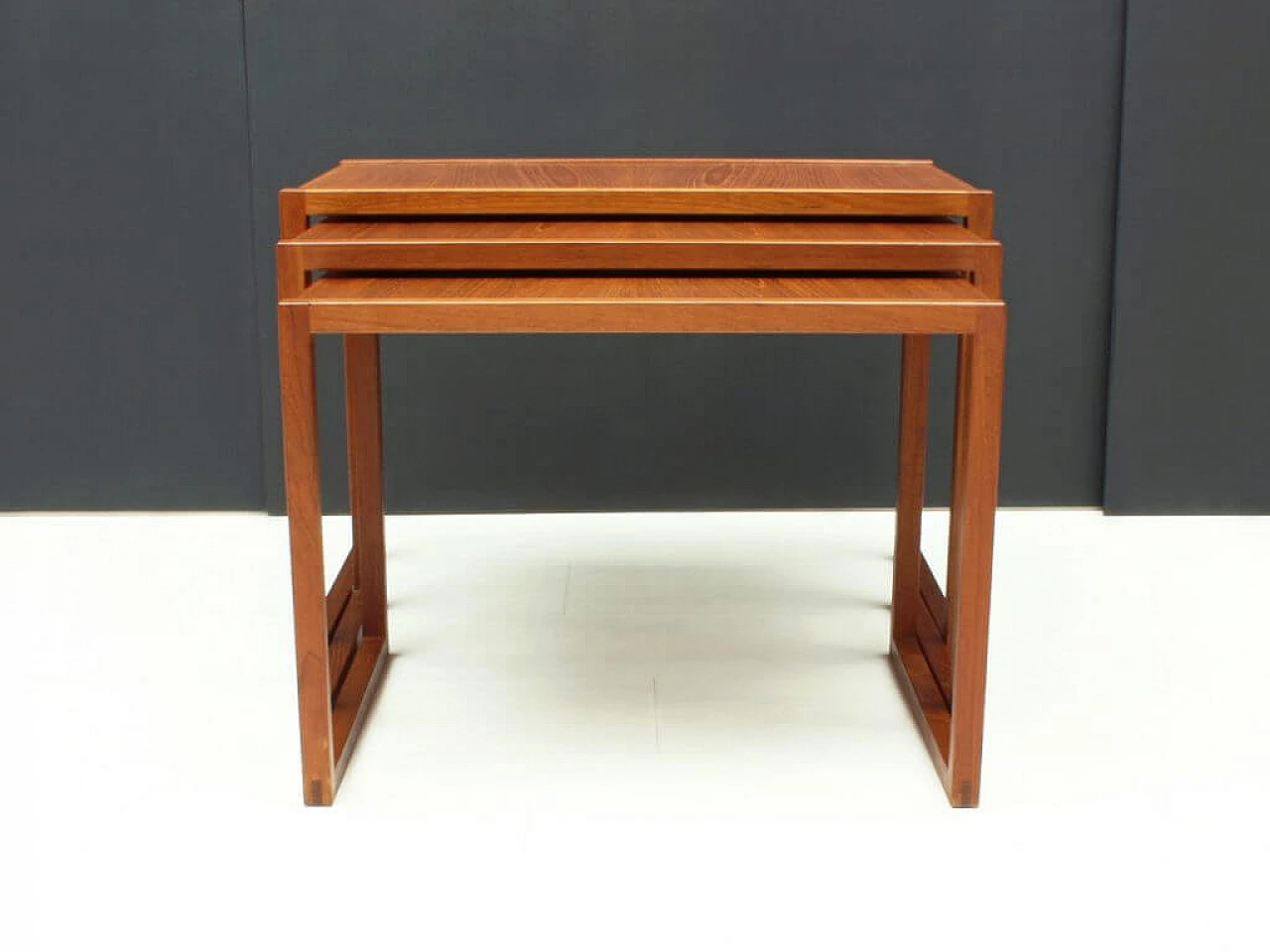 Set Of 3 nesting tables in teak model 133 by Kai Kristiansen 1098274