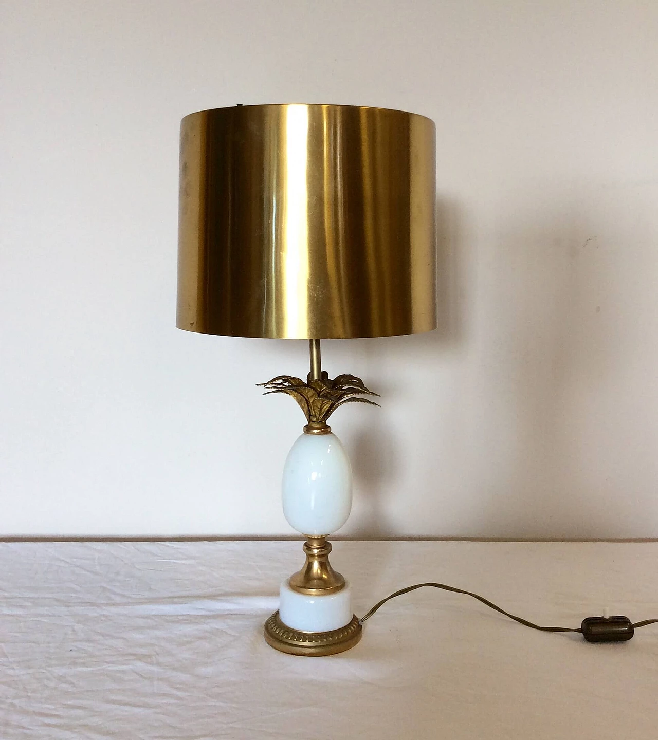 Lampada da tavolo in ottone e vetro di Maison Charles, anni '70 1098464