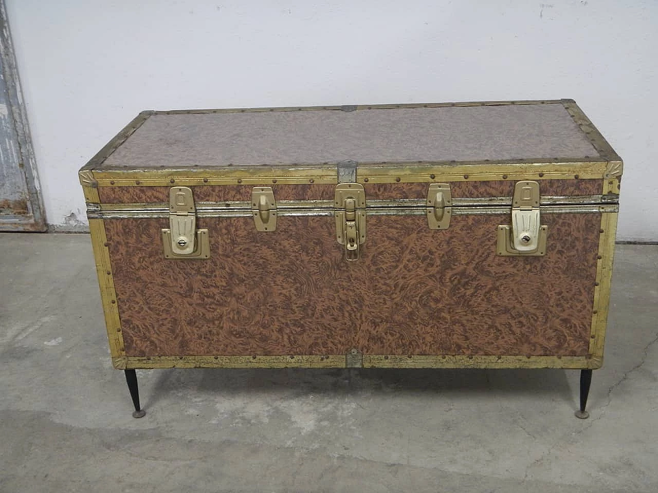 Sheet metal trunk, 1960s 1100163