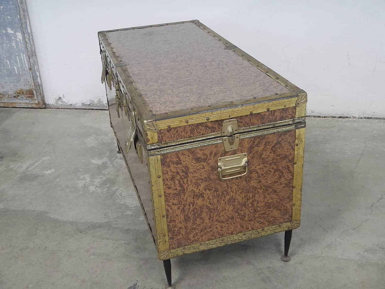 Sheet metal trunk, 1960s 1100164