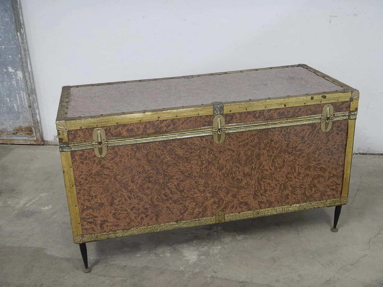 Sheet metal trunk, 1960s 1100165