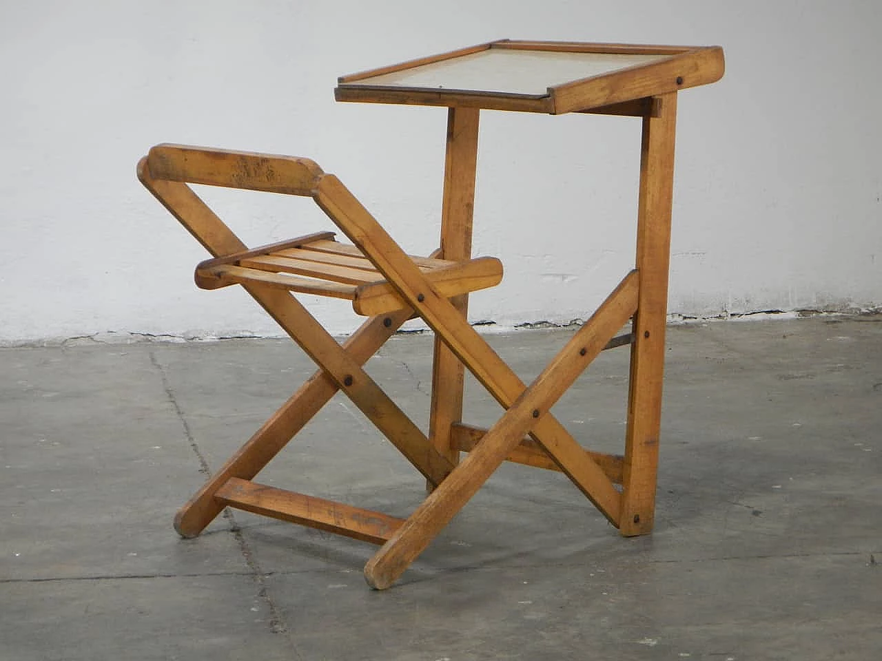 Wooden child desk, 1960s 1100315