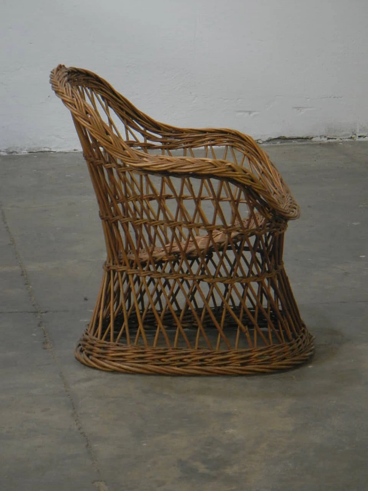 Small vintage chair for kids in woven vimini, anni 60 1100349