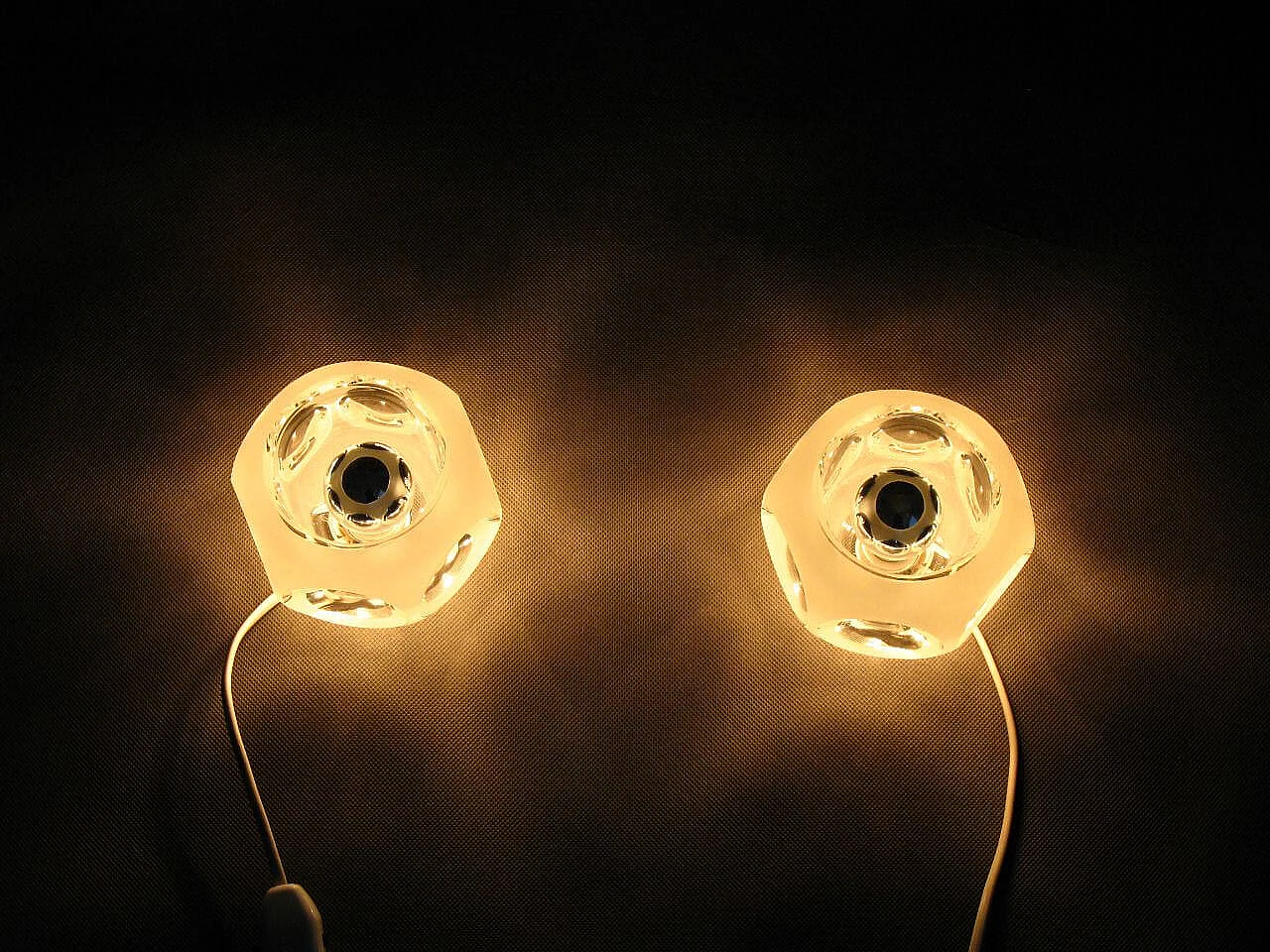 Coppia di lampade da tavolo in vetro di Peill & Putzler, anni '70 1100880