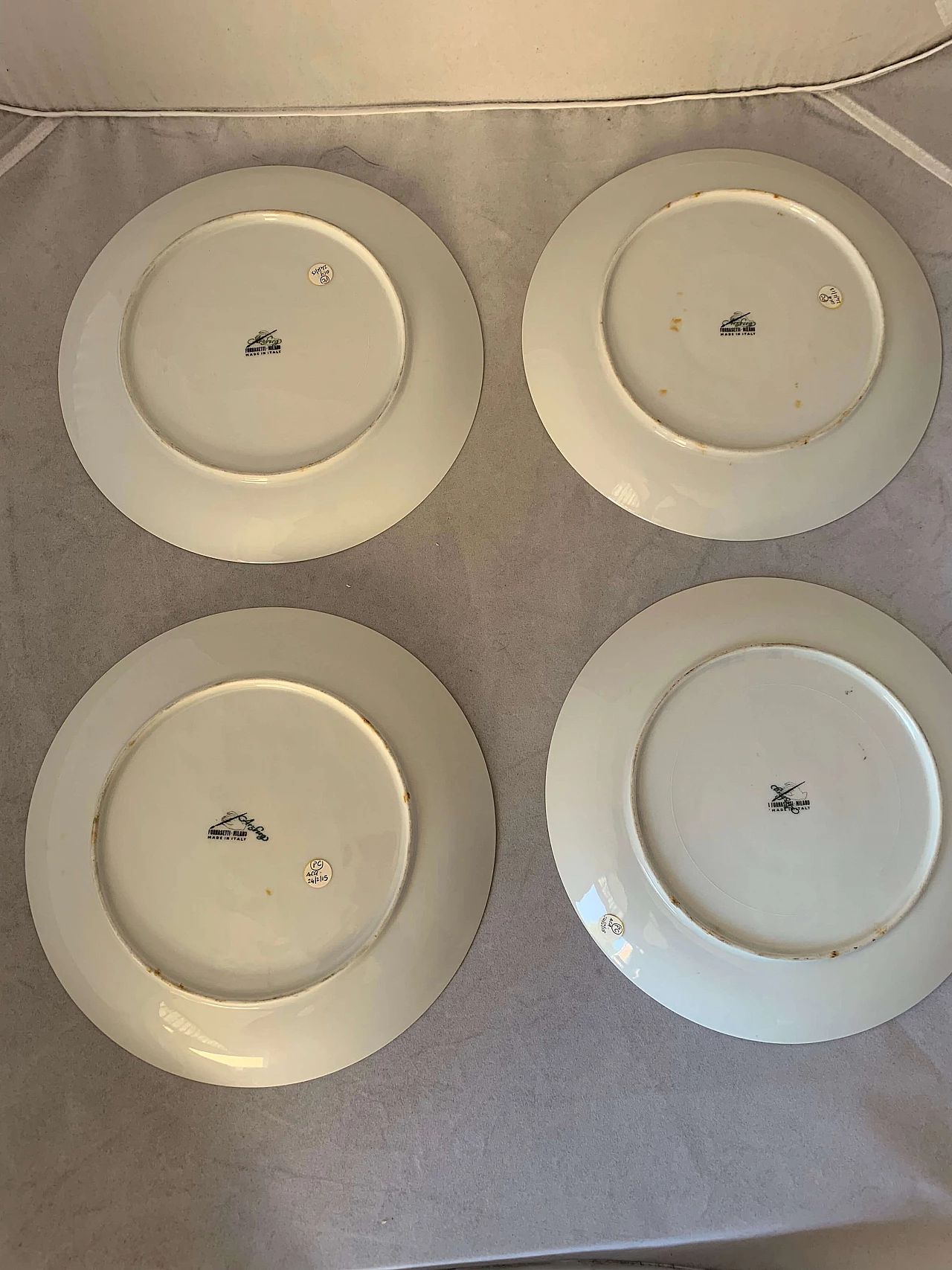 Set of 4 plates with Emperor's profiles by Atelier Fornasetti, Italy, 40s 1101585