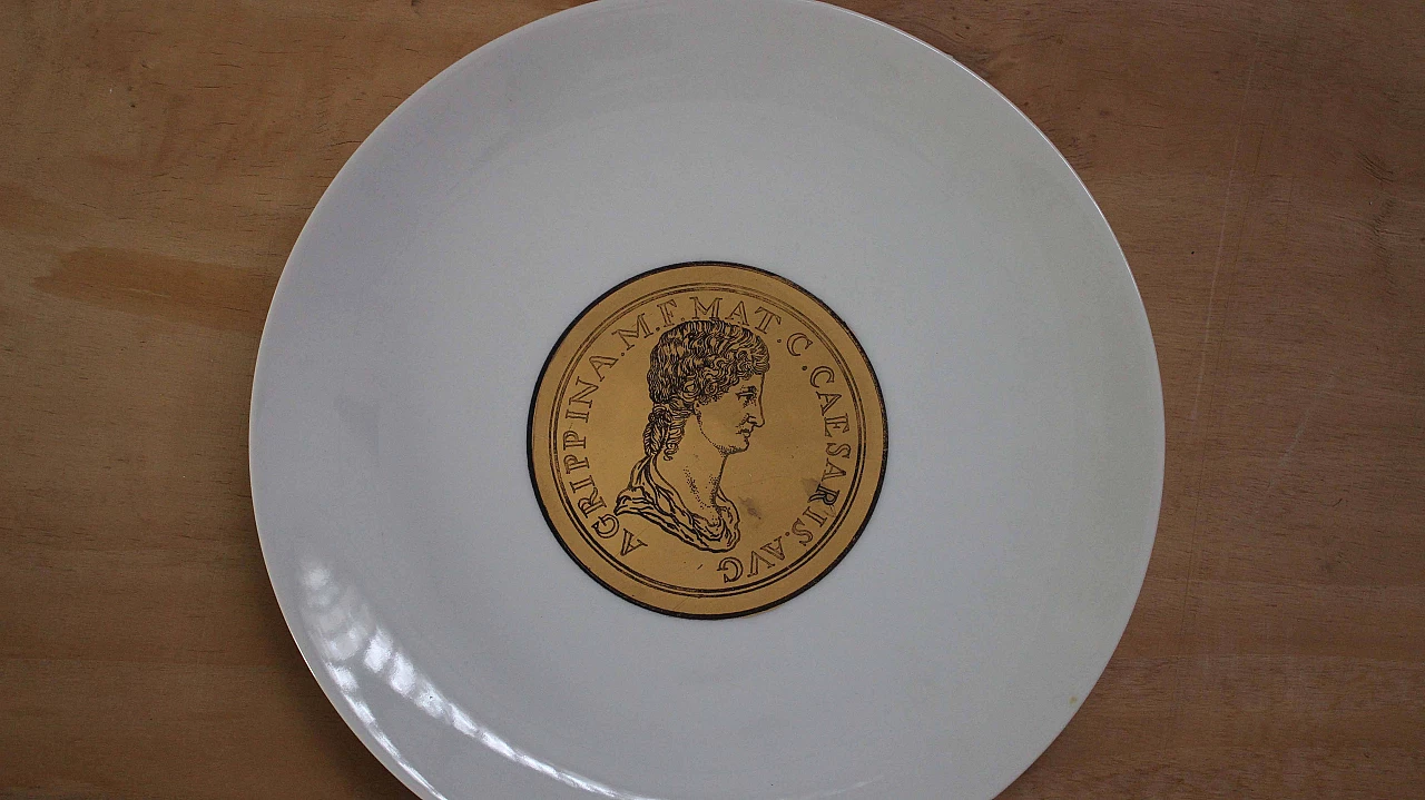 Set di 4 piatti con profili di Imperatori di Atelier Fornasetti, anni '40 1101591