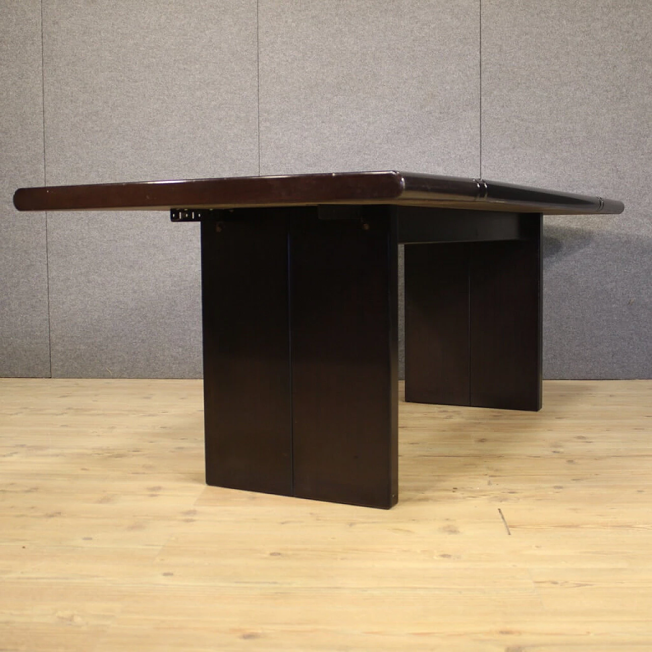 Tavolo italiano di design in legno esotico 1102057