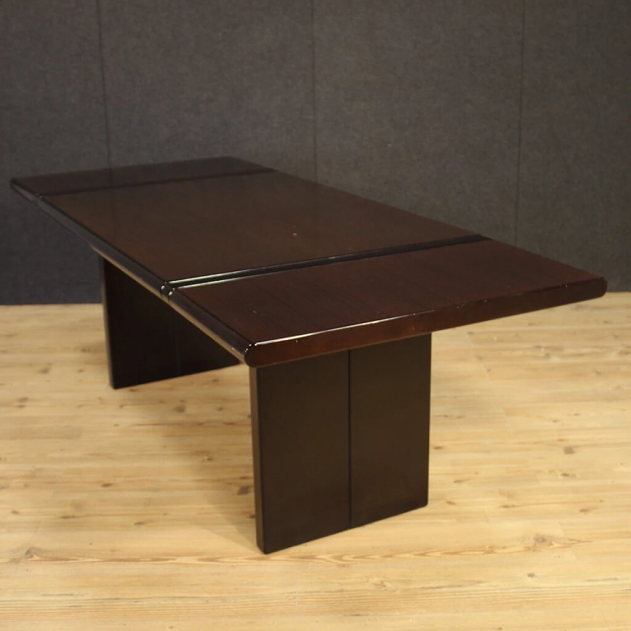 Tavolo italiano di design in legno esotico 1102061