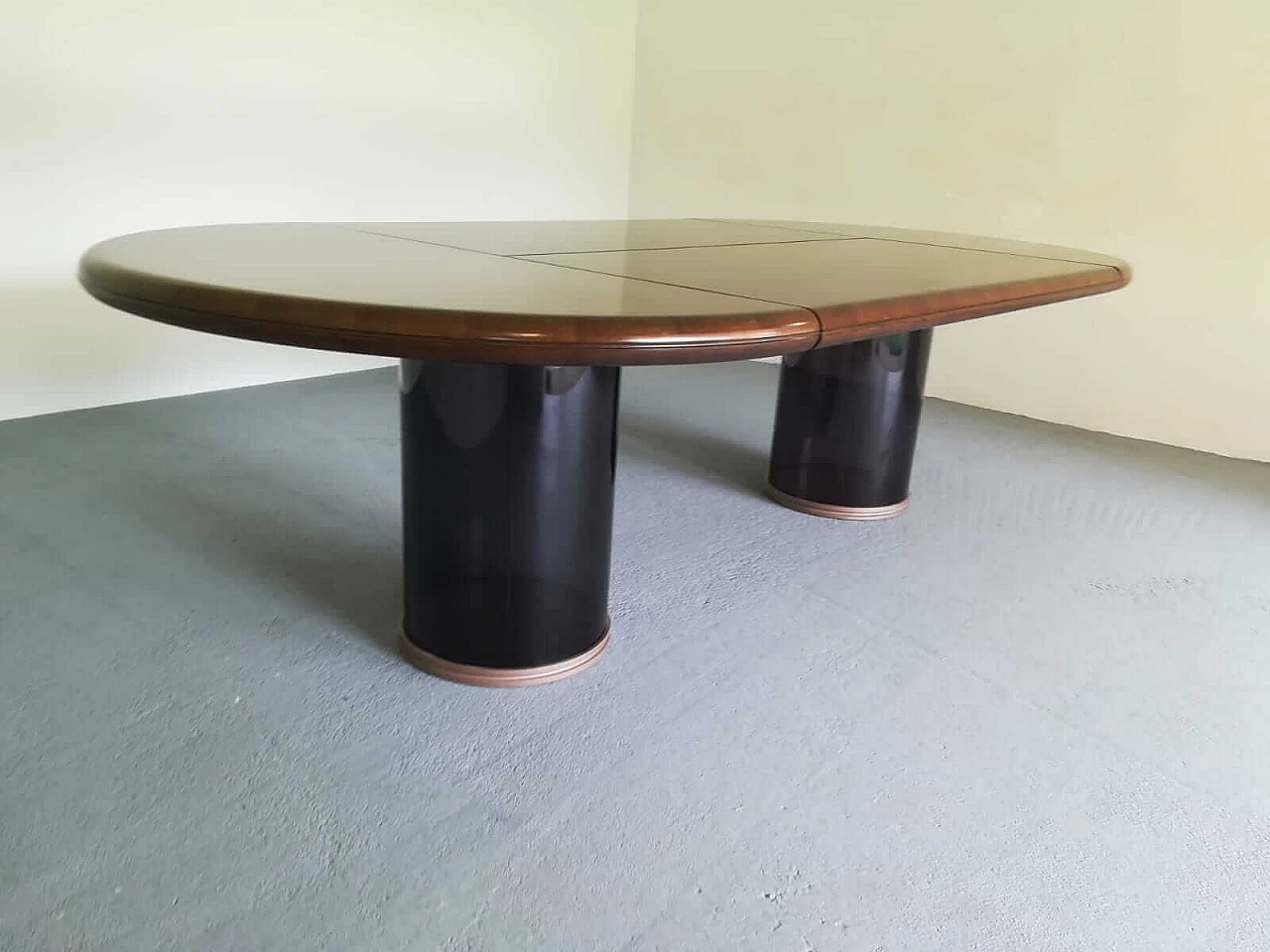 Large executive table in walnut wood 1102767
