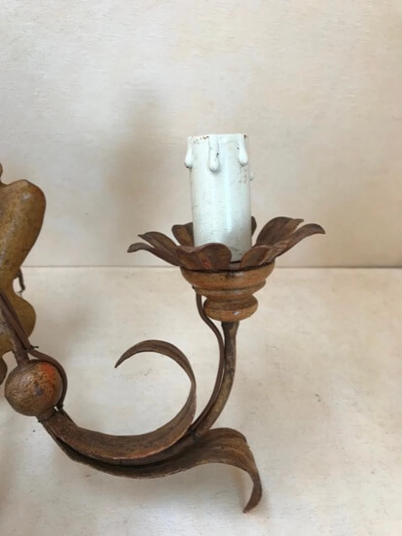 Three-armed wall sconce with leaves 1103355
