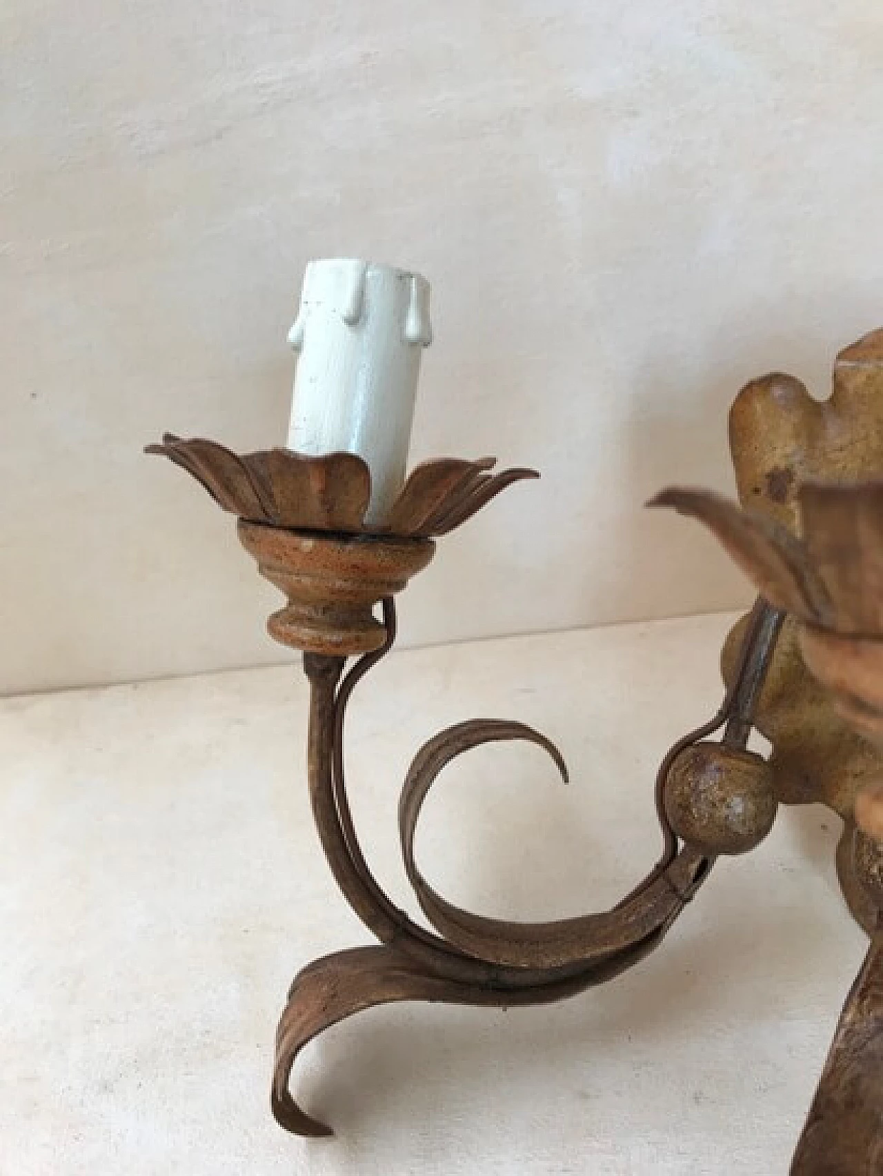 Three-armed wall sconce with leaves 1103356