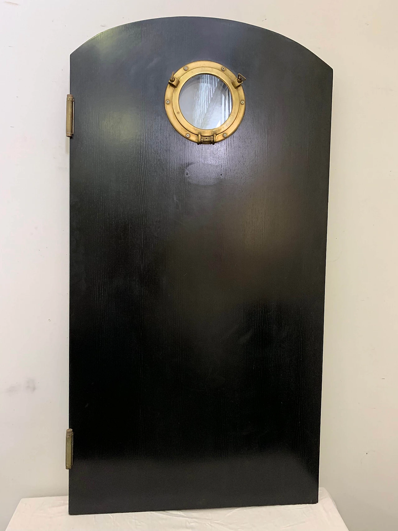 Porta in rovere con oblò, anni '70 1103694