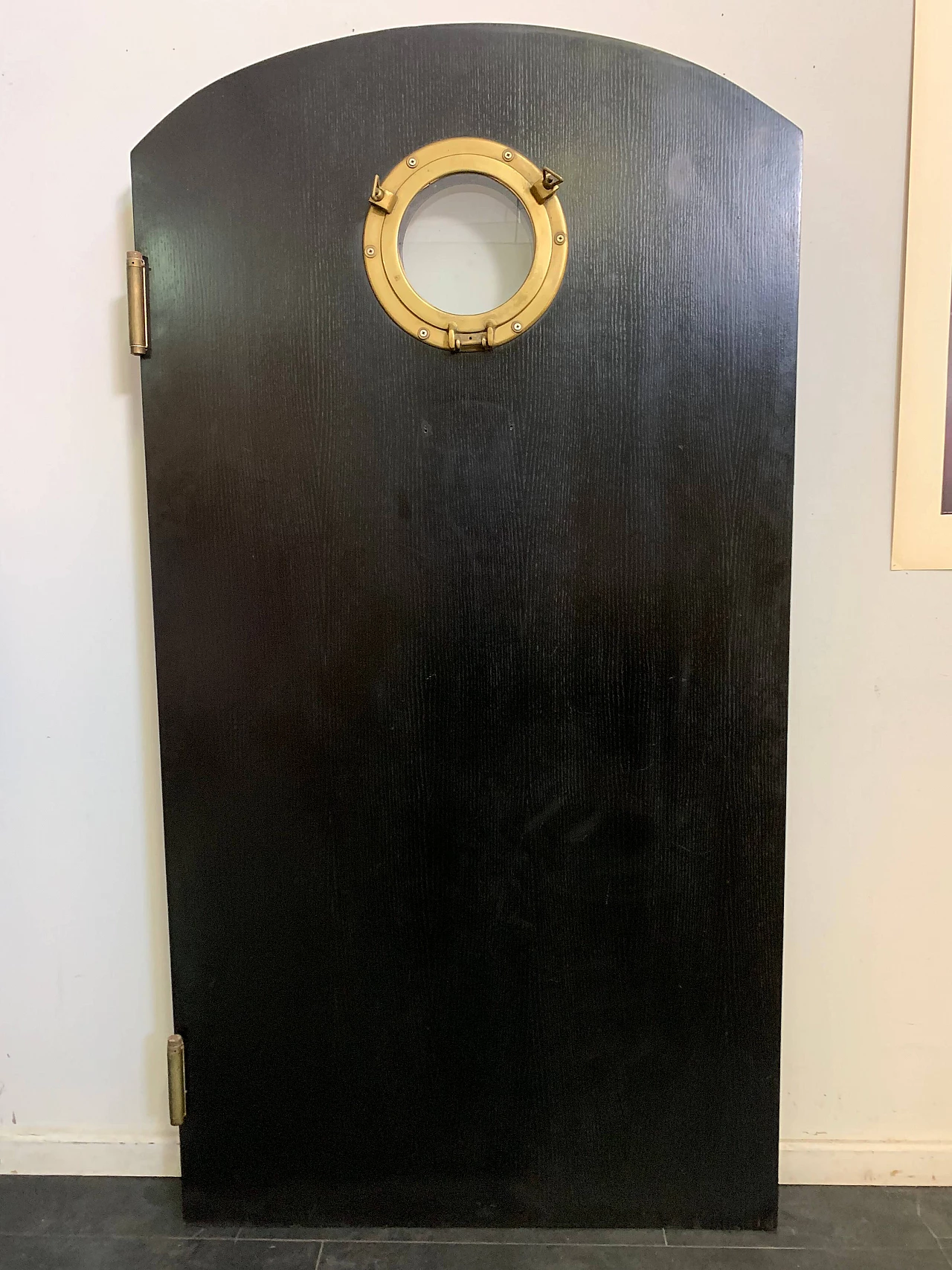 Porta in rovere con oblò, anni '70 1103708