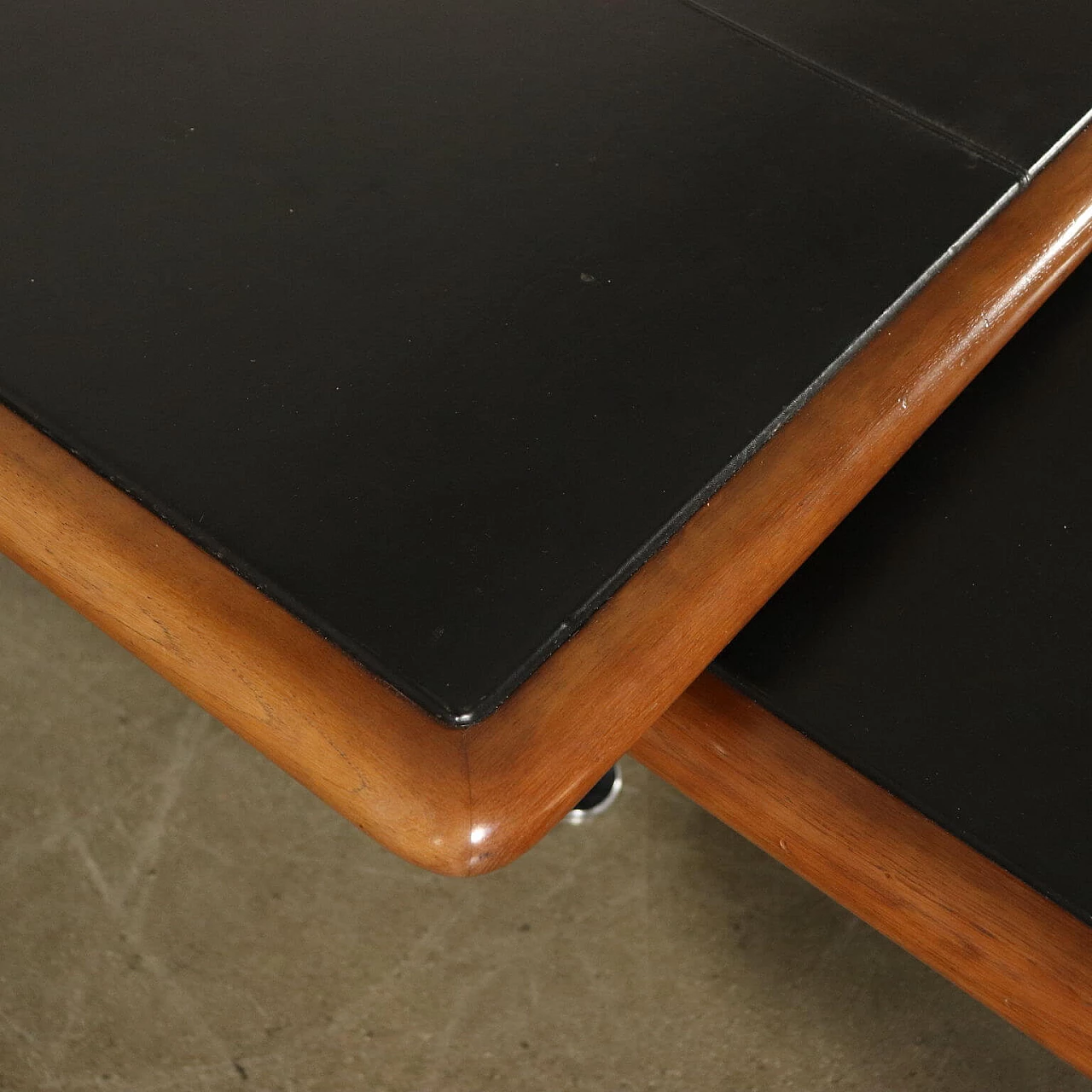 Desk in wood and leather, 80s 1103771