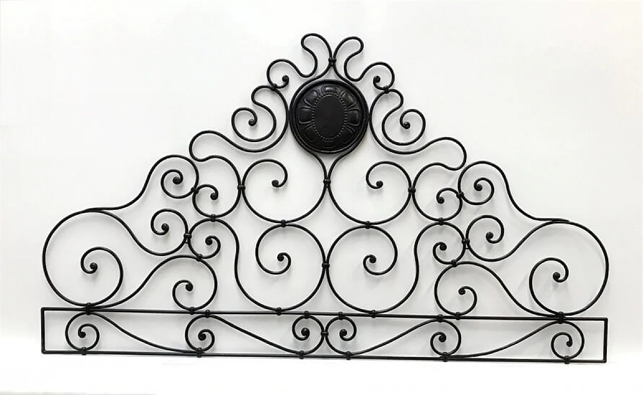 Double headboard with original rose window 1104148