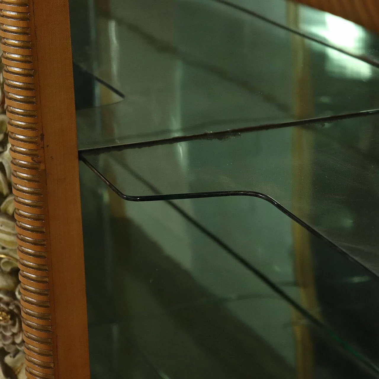 Vetrinetta in legno e vetro, anni '50 1104376