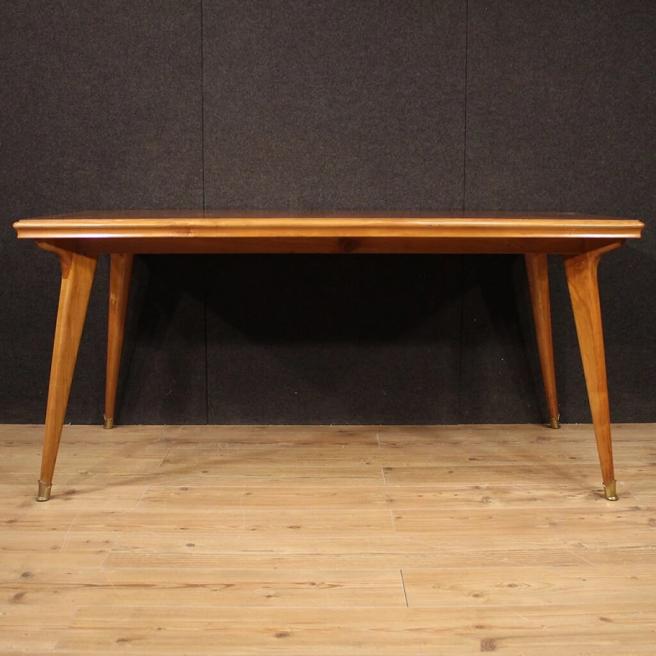 Italian design table in cherry wood and fruit wood 70's 1104531