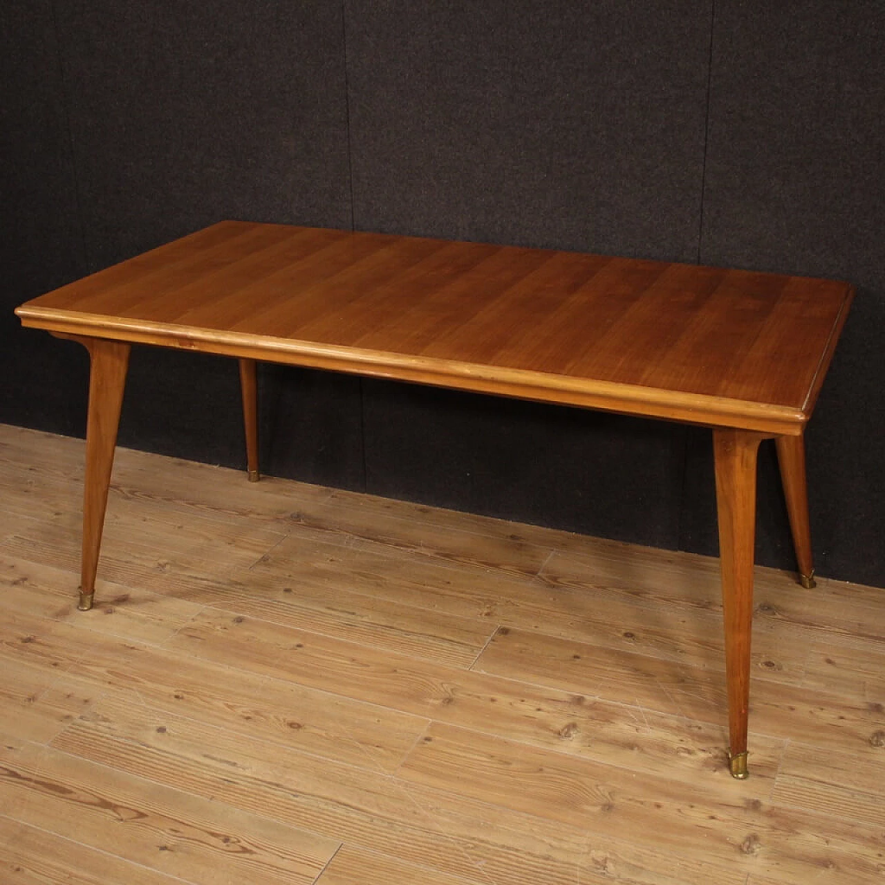 Italian design table in cherry wood and fruit wood 70's 1104532