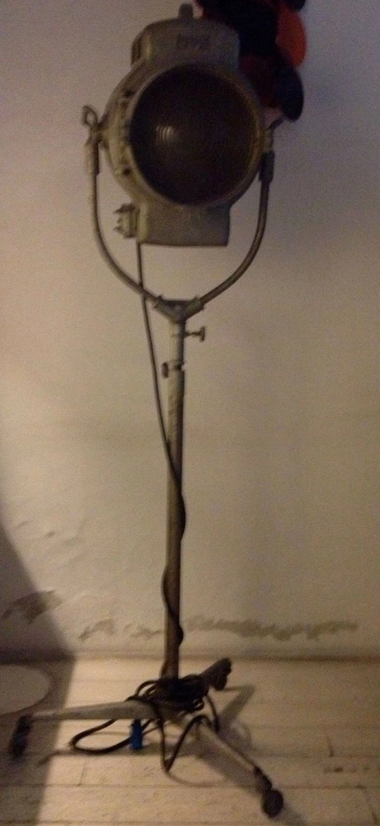 Proiettore di luce per cinema, proveniente da Cinecittà 1105752