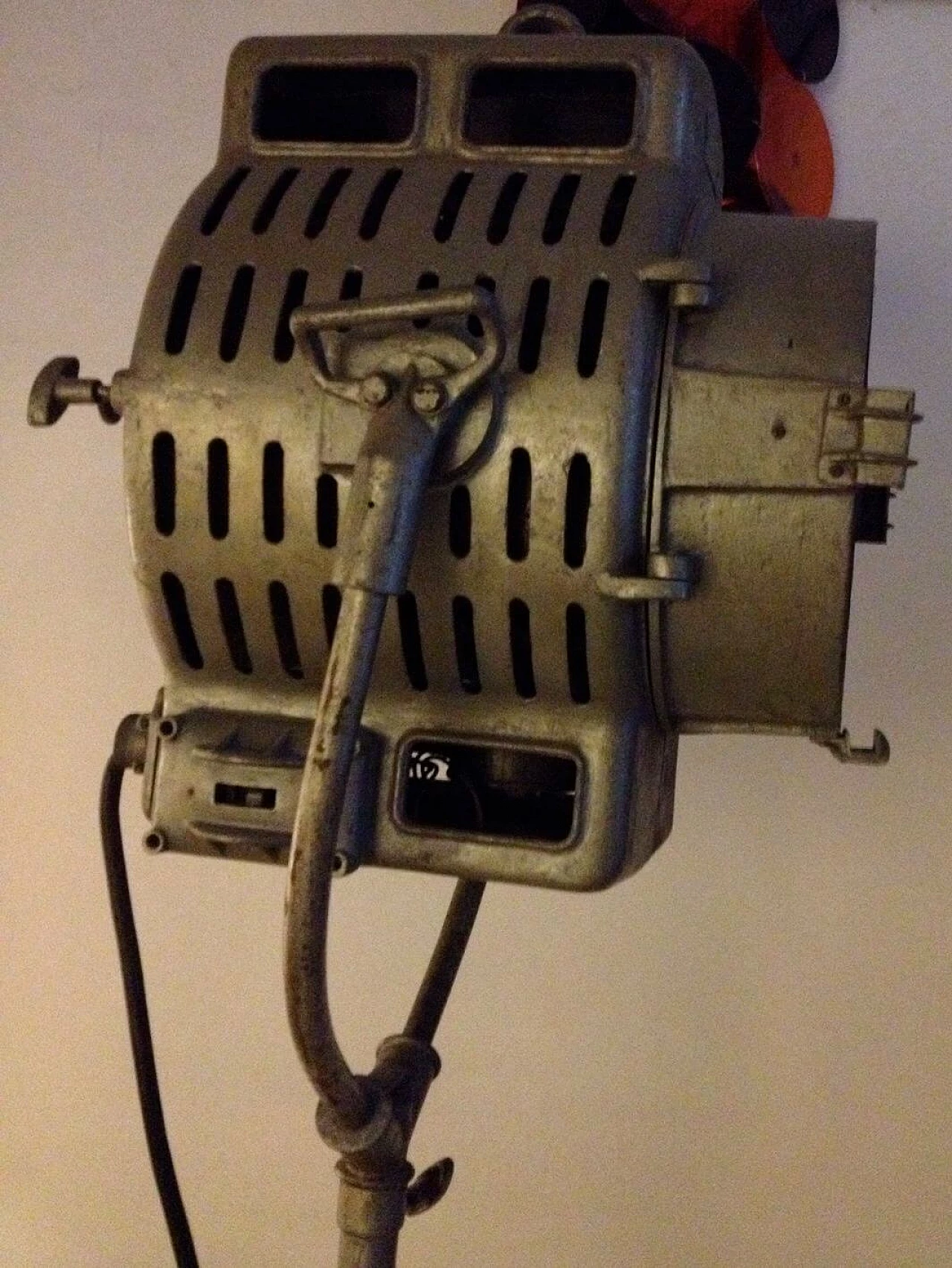 Proiettore di luce per cinema, proveniente da Cinecittà 1105753