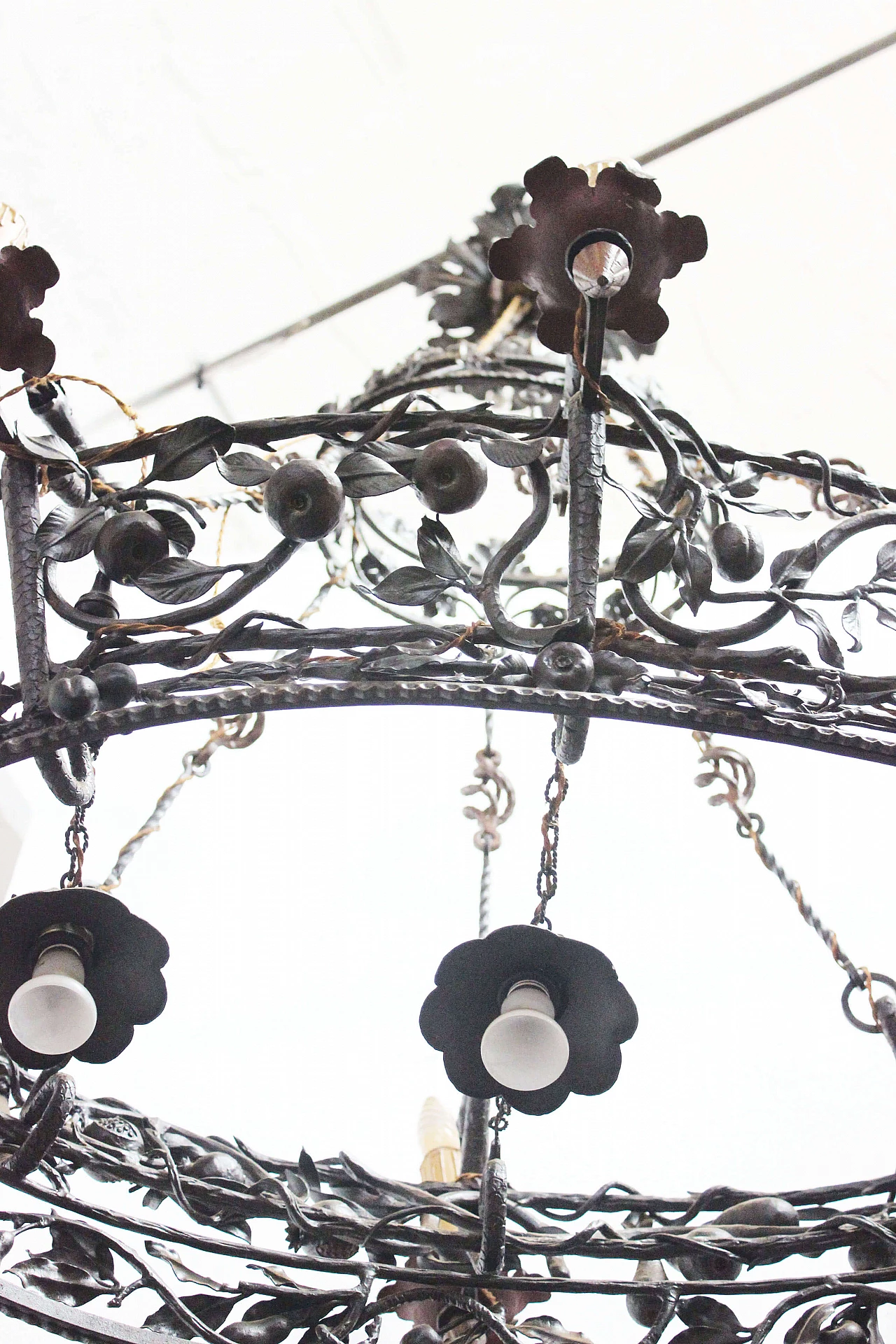 Handcrafted Iron oval Chandelier with 9 lights, Italy, 30s 1106113