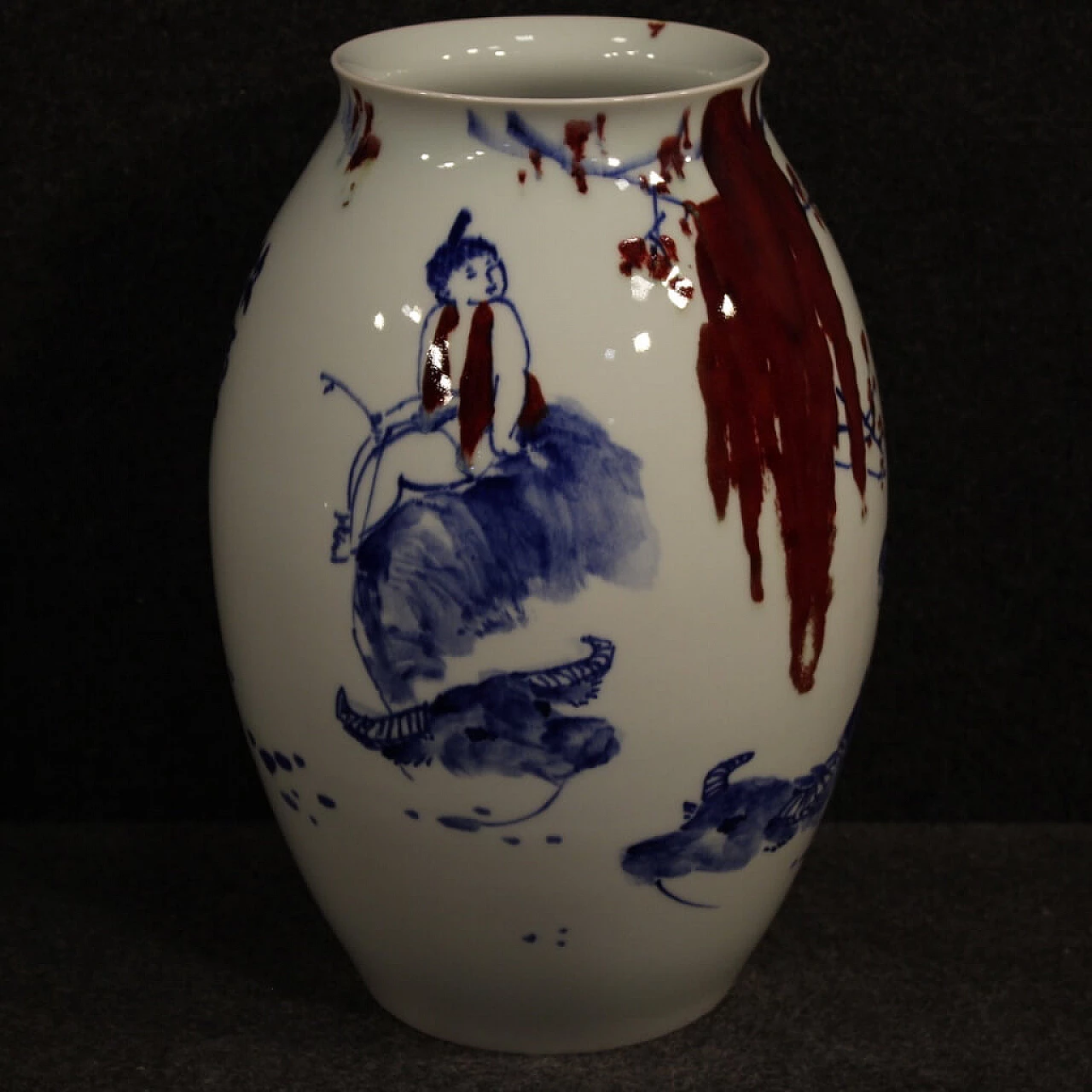 Vaso cinese in ceramica dipinta e smaltata 1106686