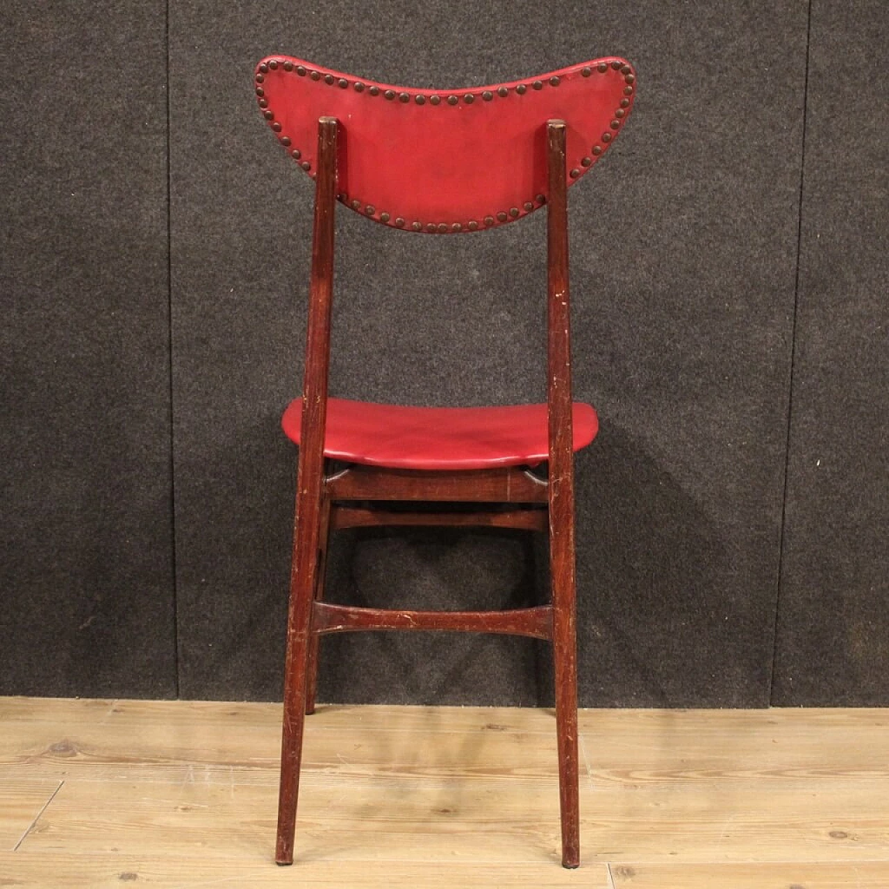 4 sedie in legno e skai rosso, anni '70 1106924