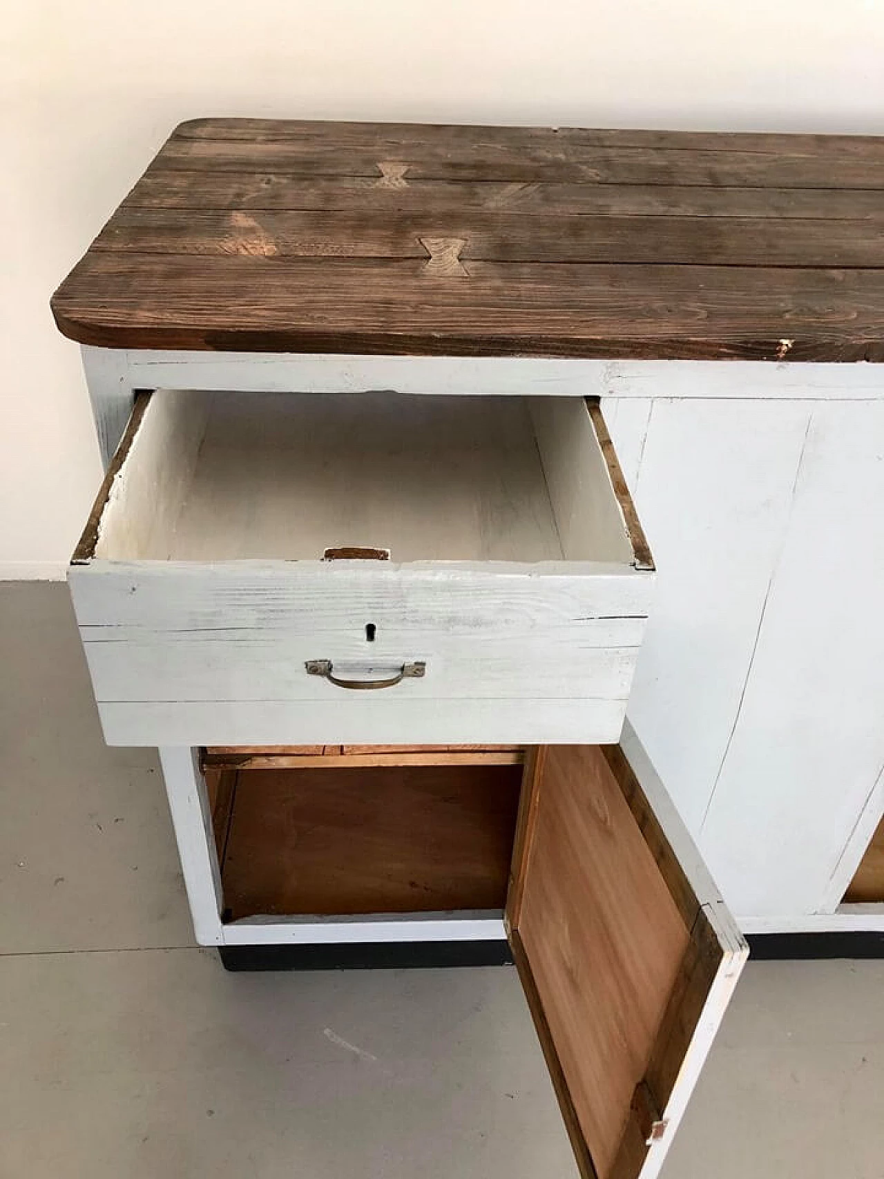 Large wooden haberdashery counter, 1920s 1106933