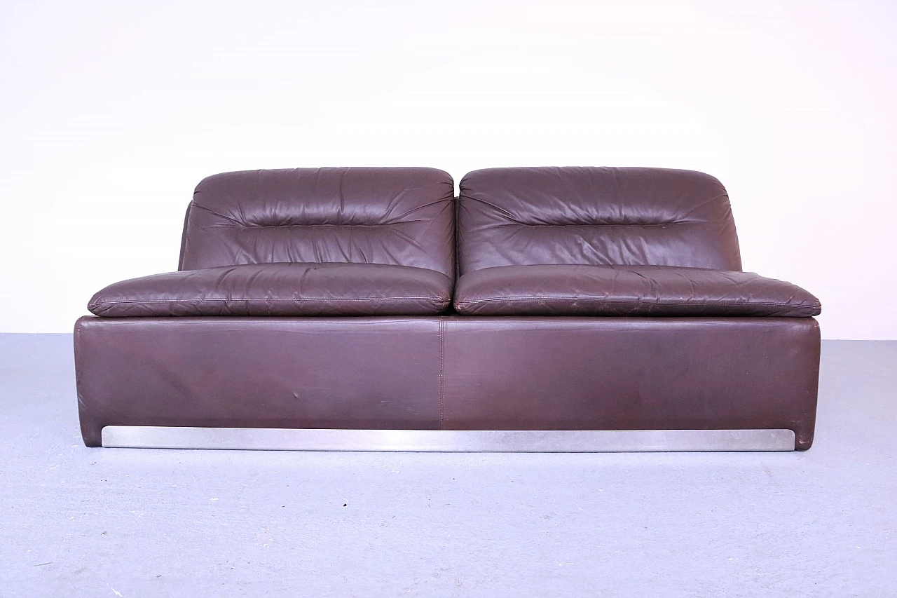 Proposal leather sofa by Saporiti, 70s 1107046