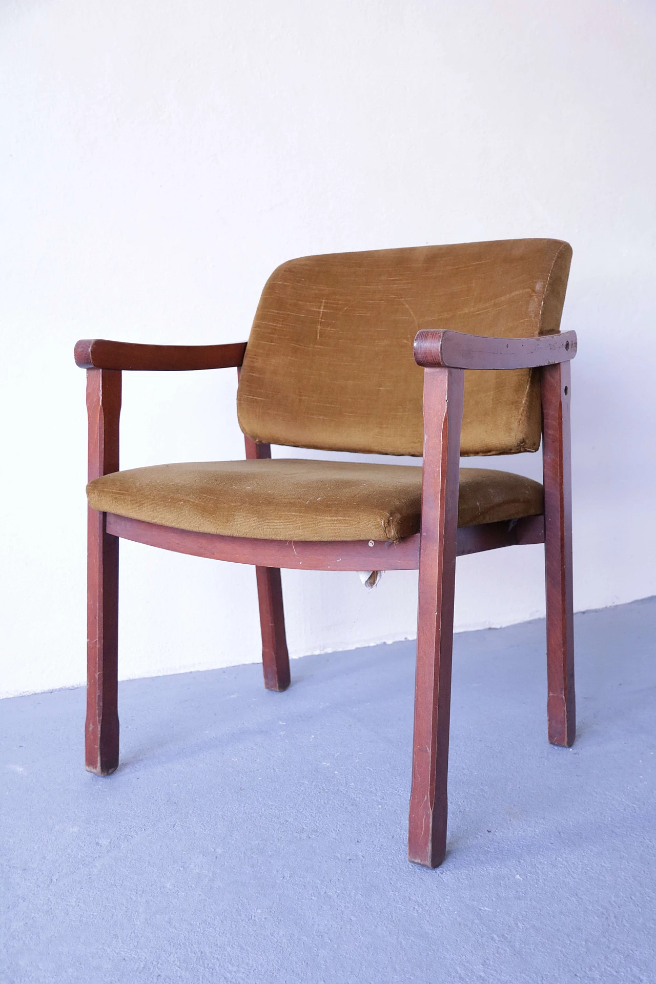 12 Beech and velvet armchairs, 1950s 1107066