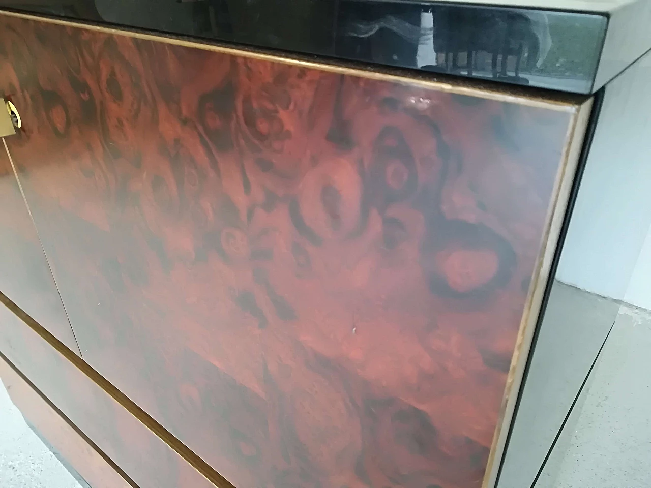 Credenza in legno e radica di Saporiti Italia, anni '70 1108436
