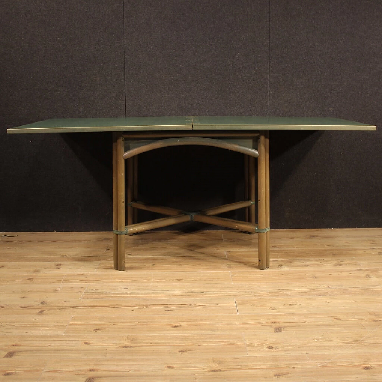 Tavolo allungabile italiano di design in legno esotico 1109436