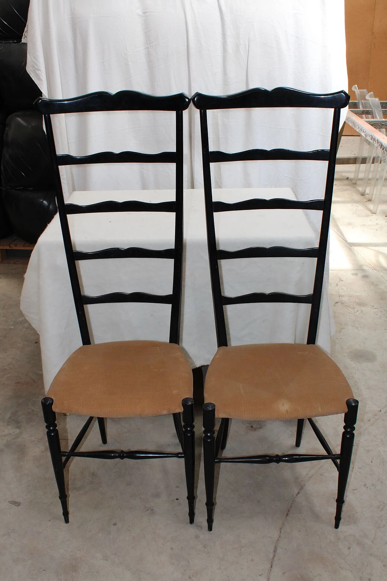 Coppia di sedie di Chiavari, anni '50 1109703