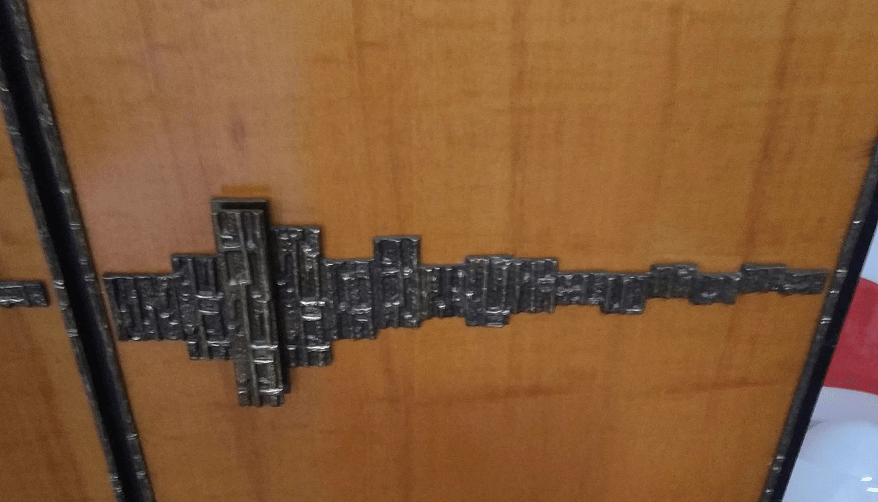 Armadio in Macassar, ebano e brozo di Luciano Frigerio per Frigerio di Desio, anni '50 1111684