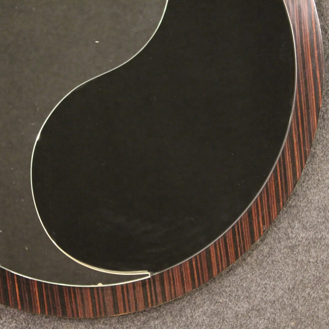 Italian design mirror in rosewood 1112860