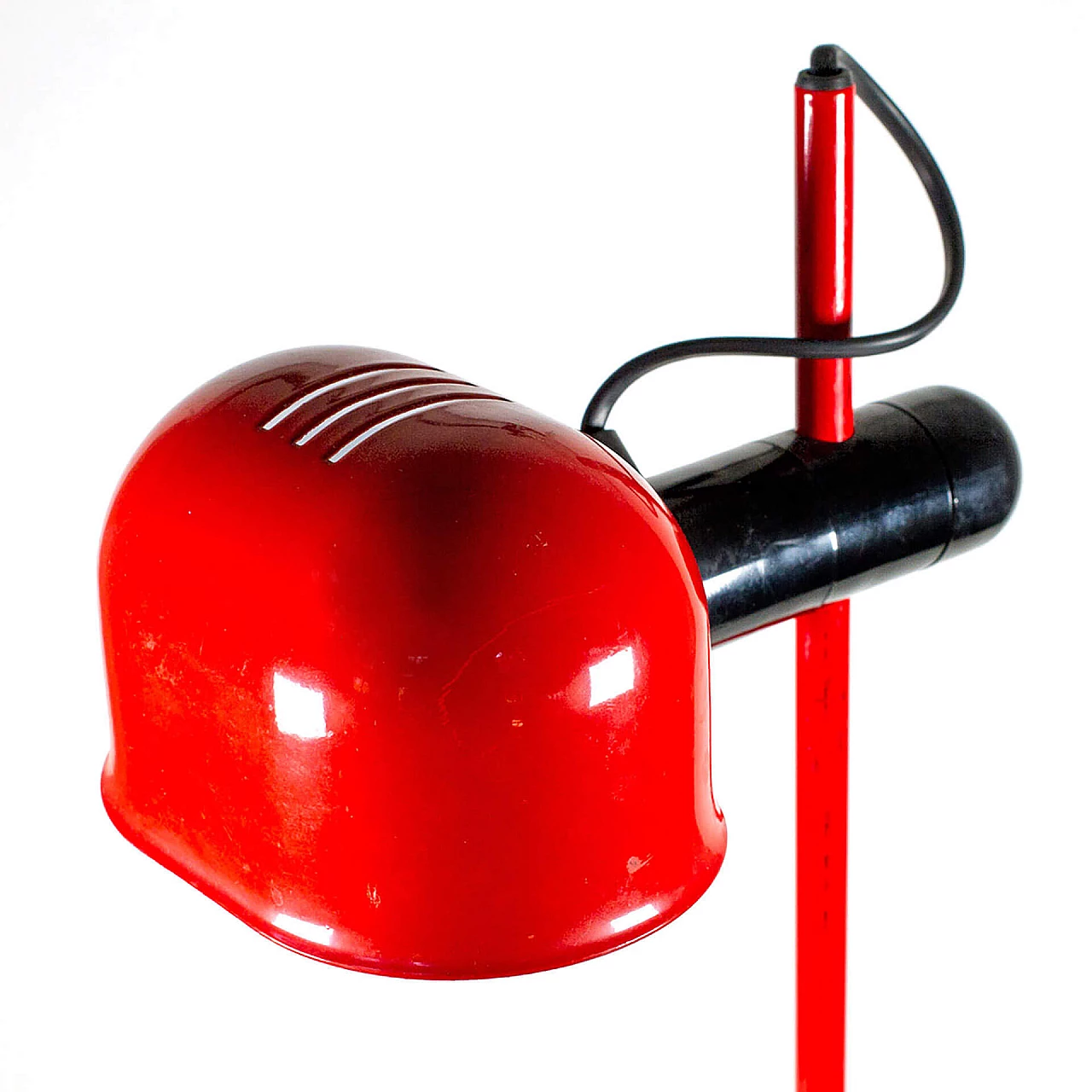 Adjustable red metal table lamp, Italy, 80s 1113139