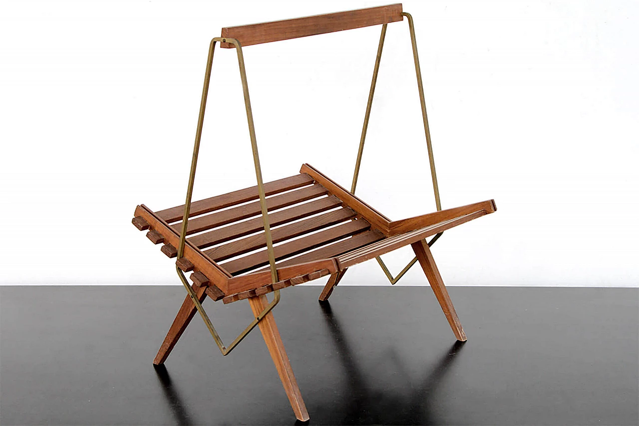 Wooden magazine rack, 70's 1113180