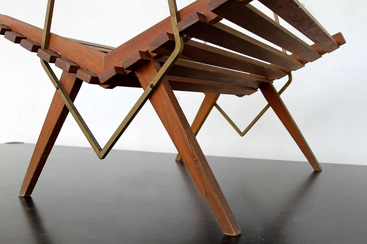 Wooden magazine rack, 70's 1113186