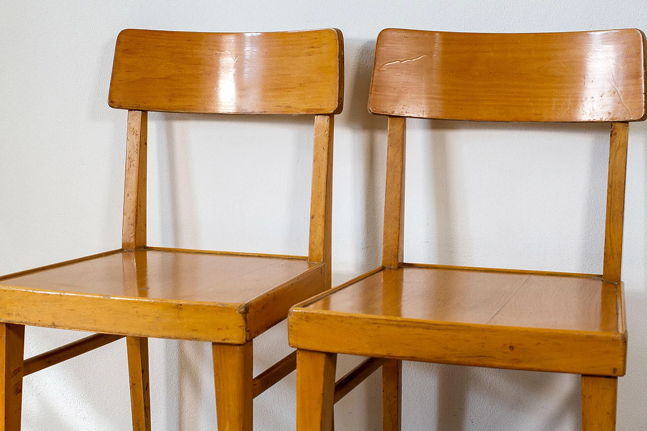 Pair of beechwood chairs, 1960s 1114147