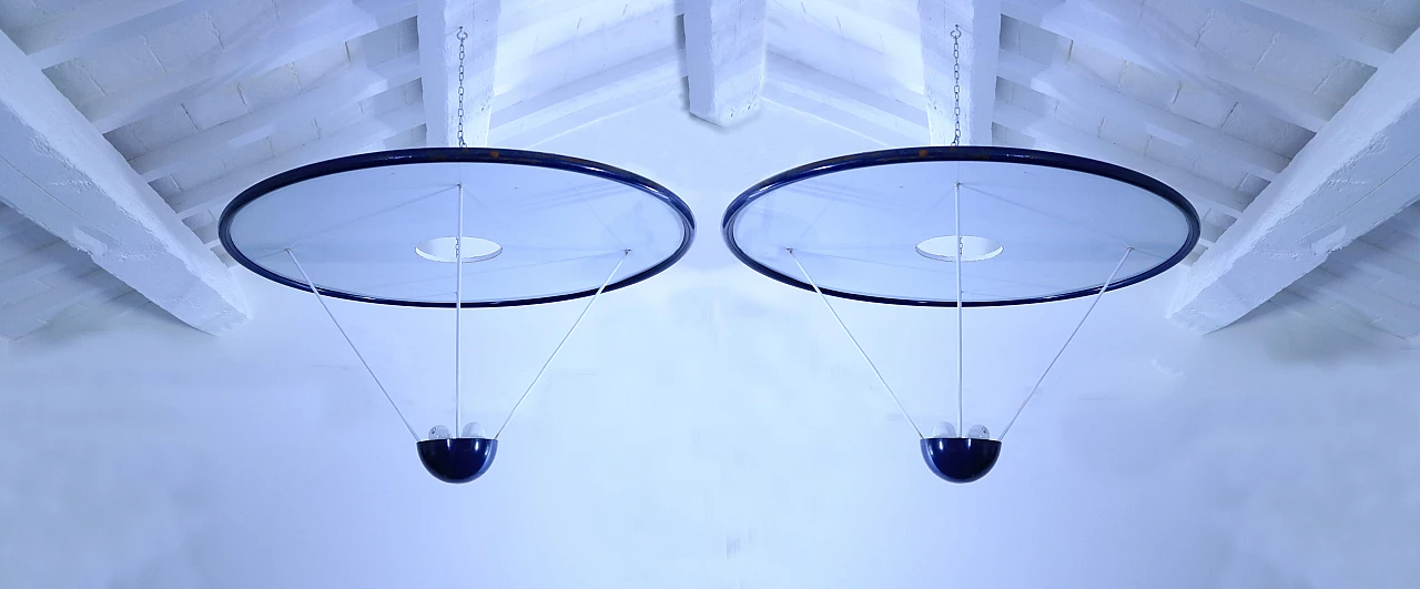 Coppia di grandi lampadari in metallo 1115830